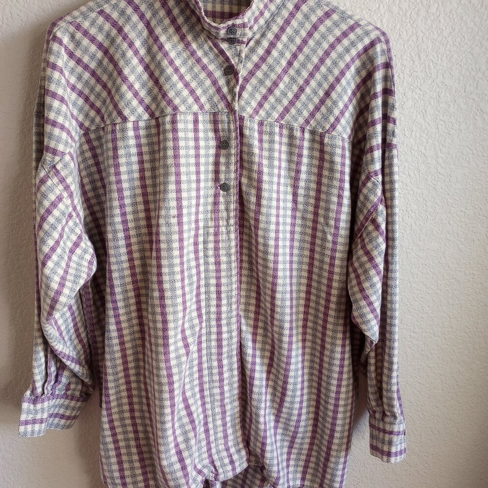 PUTUMAYO Women's Flannel shirt. Button up. Purple & Silver